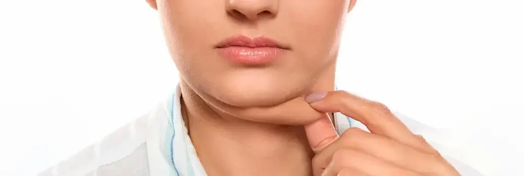 Microsucción Lipolítica en Papada